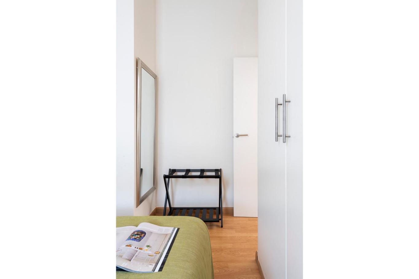 Apartamento Familiar Nuevo De Diseno En La Mejor Zona De Triana, Parking Included セビリア エクステリア 写真