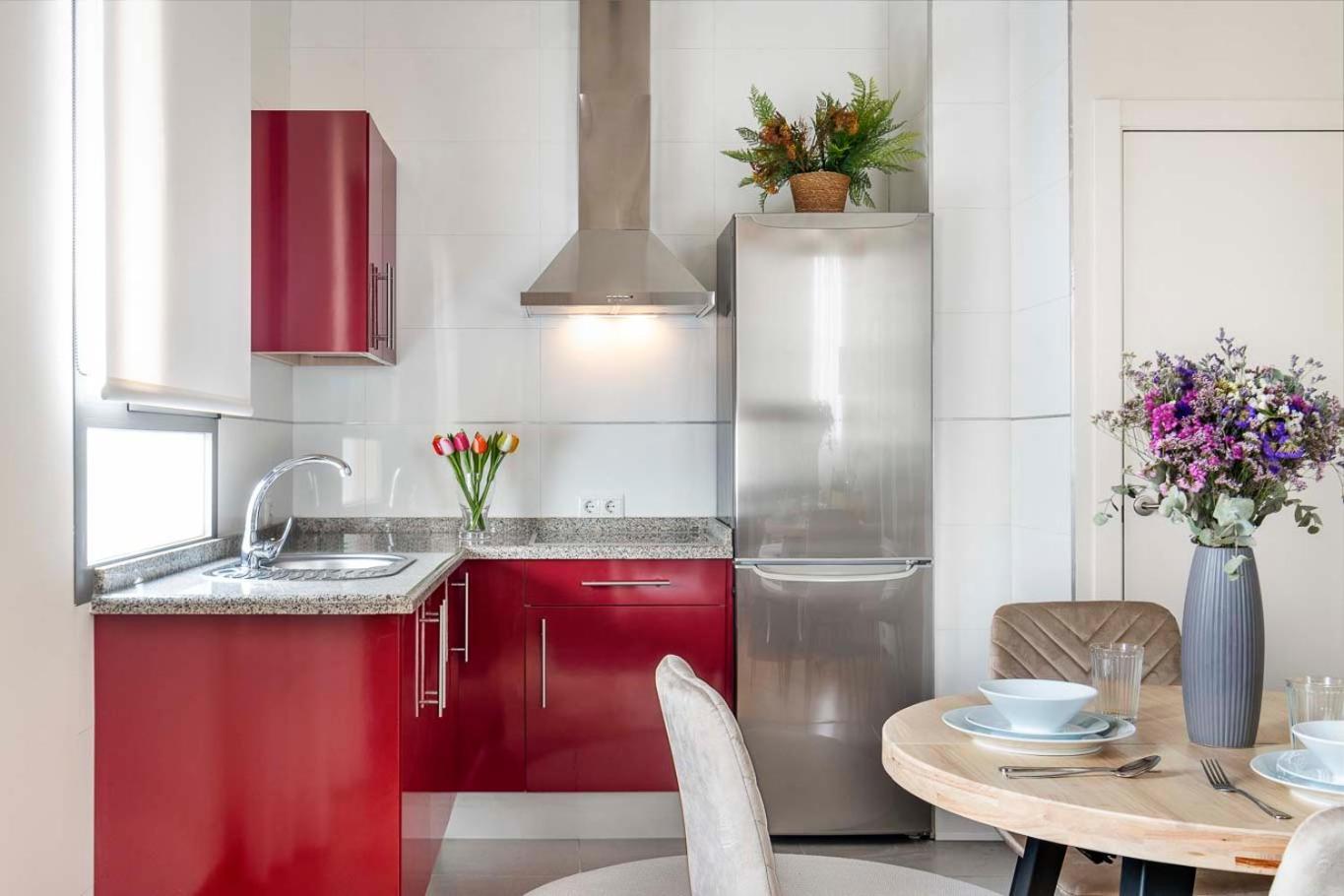 Apartamento Familiar Nuevo De Diseno En La Mejor Zona De Triana, Parking Included セビリア エクステリア 写真