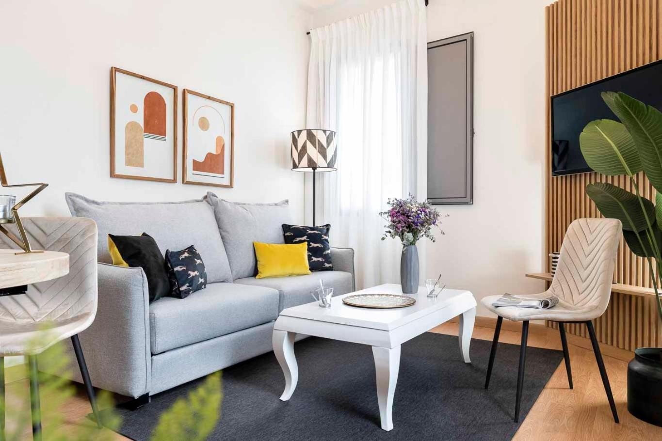 Apartamento Familiar Nuevo De Diseno En La Mejor Zona De Triana, Parking Included セビリア エクステリア 写真